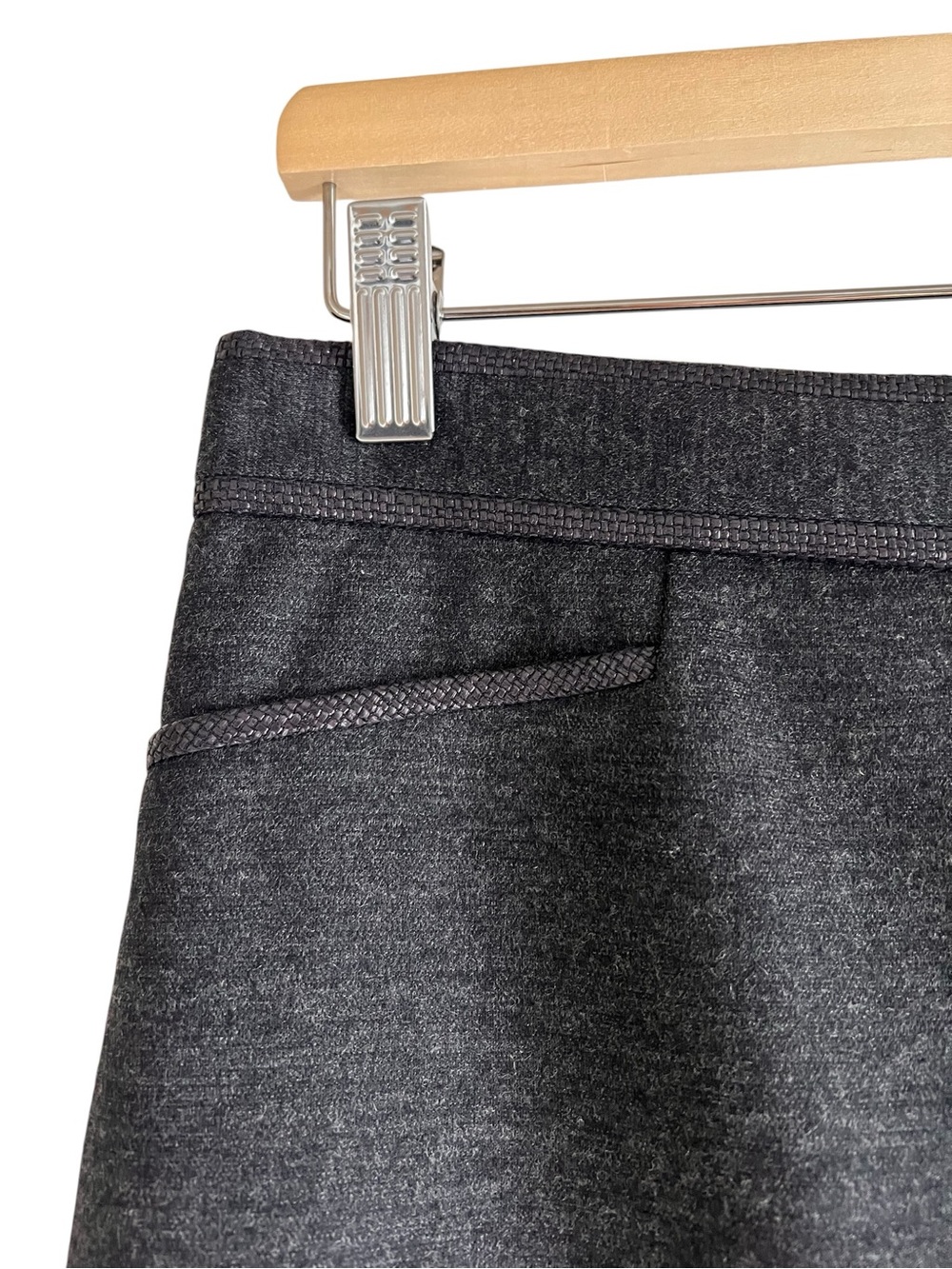 Judith & Charles wool blend pencil skirt woven detail Sz 8 excellent condition - Picture 3 of 9